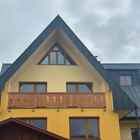 Cosy Mountain By The Pond Appartement *